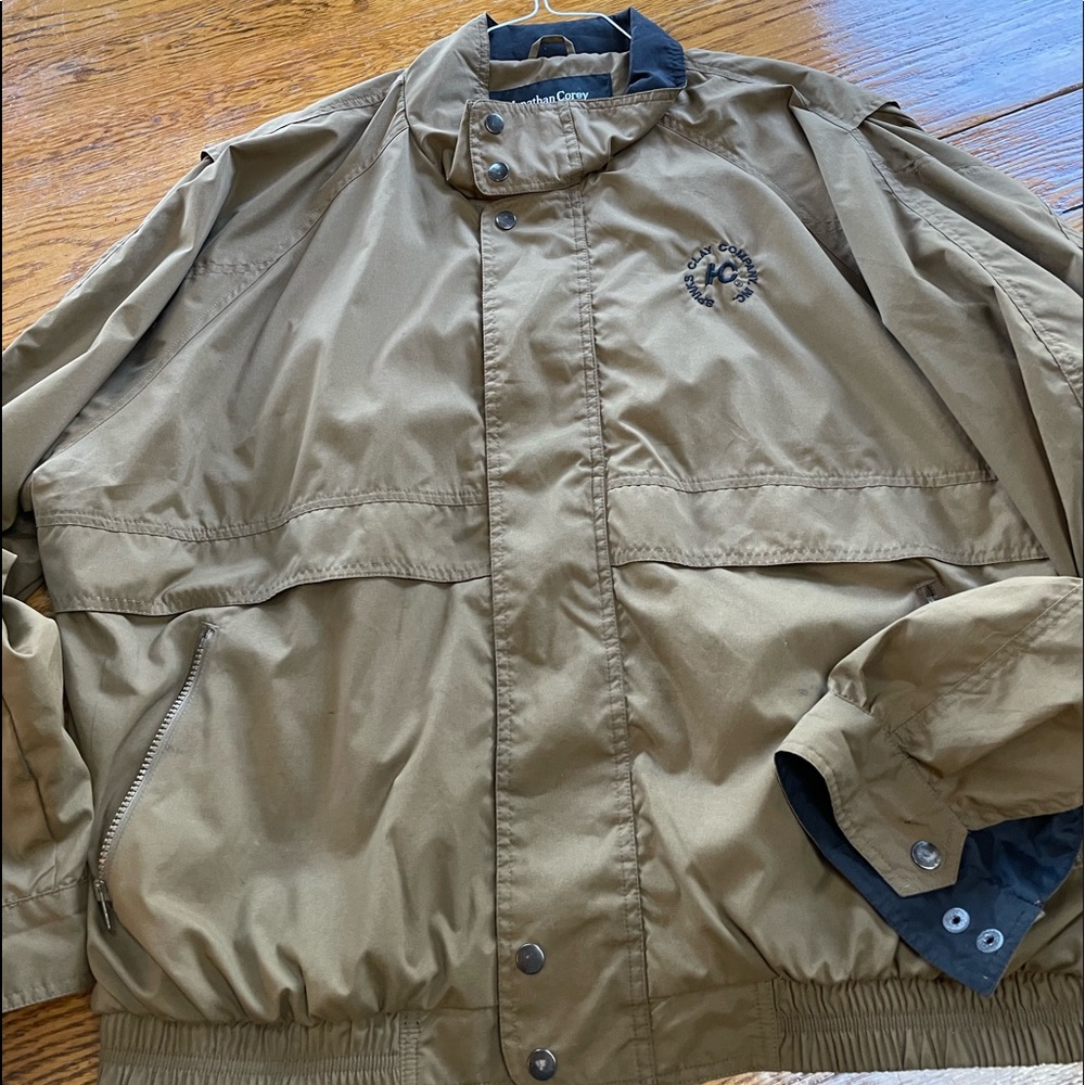 Jonathan Corey lightweight mens jacket.  Khaki & navy.  Size XL.